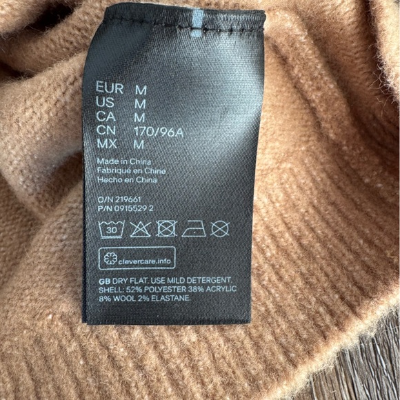 H&M Tan Wool Blend Sweater Blouse - New with Tags - Picture 4 of 5